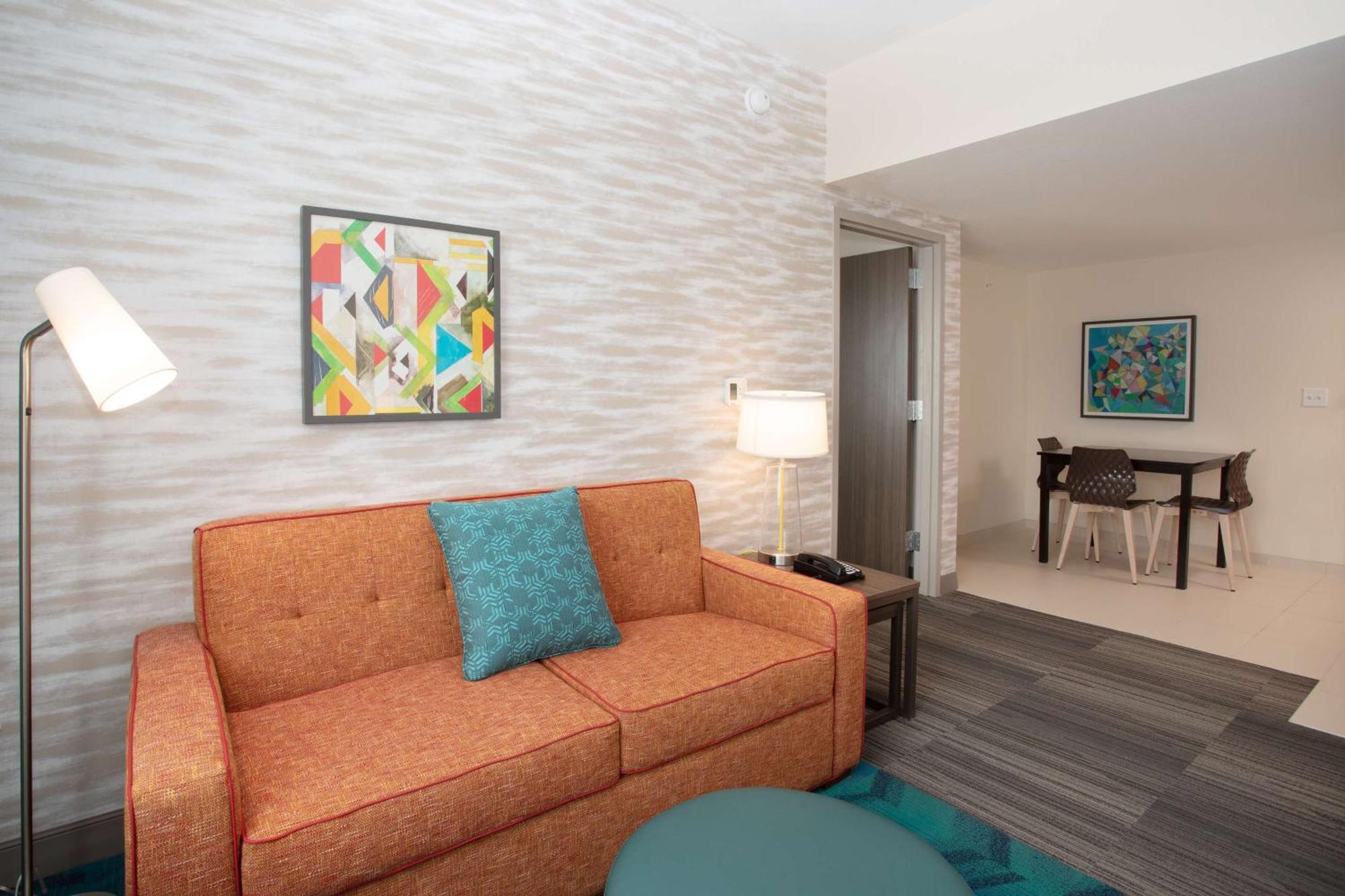 Home2 By Hilton Un Medical Ctr Area Hotel 3*